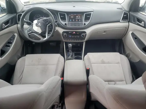 KM8J33A47JU717158 2018 HYUNDAI TUCSON - Image 8