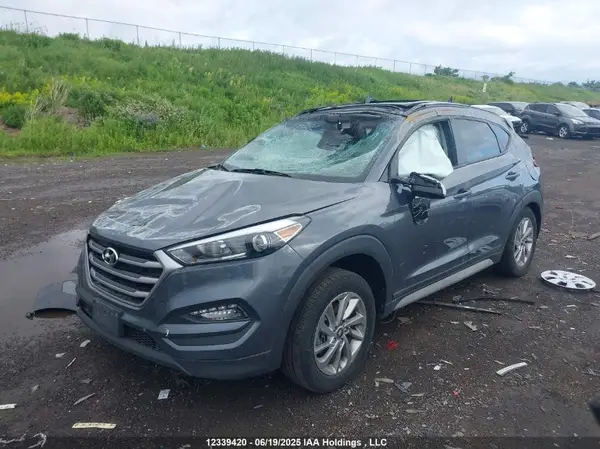 KM8J33A47JU830334 2018 HYUNDAI TUCSON - Image 2