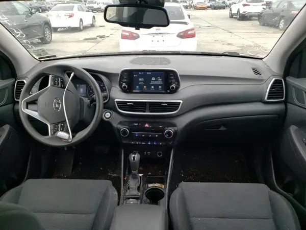 KM8J33A47KU843747 2019 HYUNDAI TUCSON - Image 8