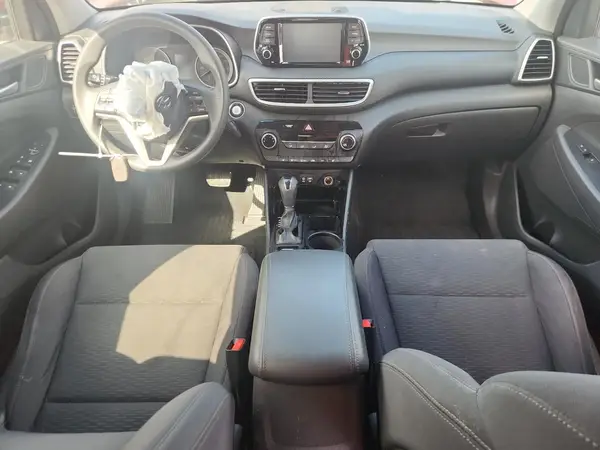 KM8J33A47KU913988 2019 HYUNDAI TUCSON - Image 8
