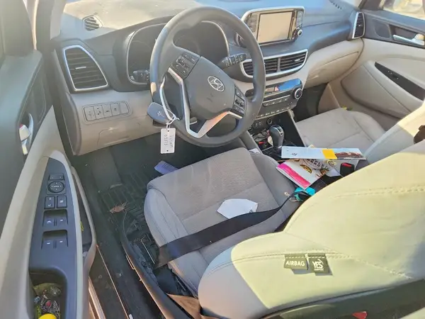 KM8J33A47KU962379 2019 HYUNDAI TUCSON - Image 8