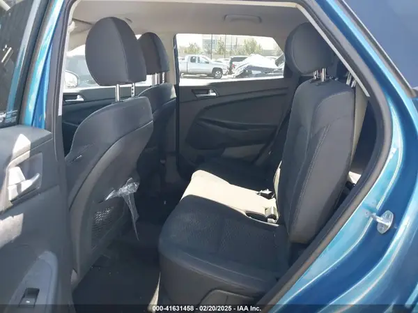 KM8J33A47KU966447 2019 HYUNDAI TUCSON - Image 8