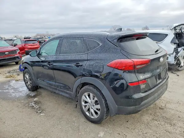 KM8J33A47KU967176 2019 HYUNDAI TUCSON - Image 2