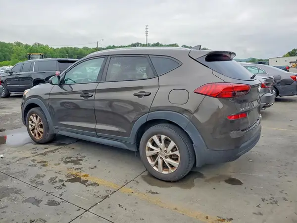 KM8J33A47KU977917 2019 HYUNDAI TUCSON - Image 2