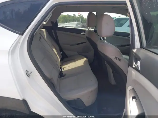 KM8J33A47KU991560 2019 HYUNDAI TUCSON - Image 8