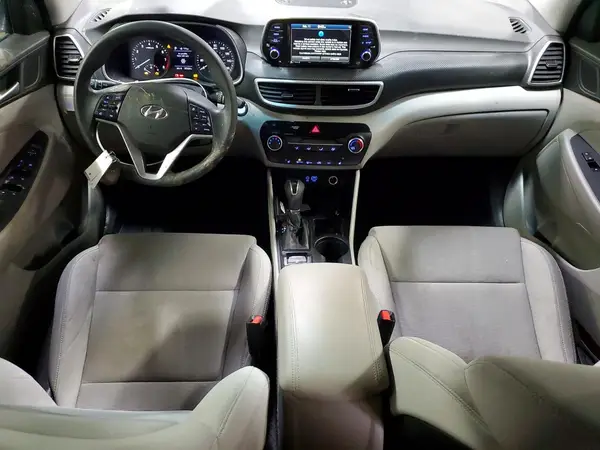 KM8J33A47LU095163 2020 HYUNDAI TUCSON - Image 8
