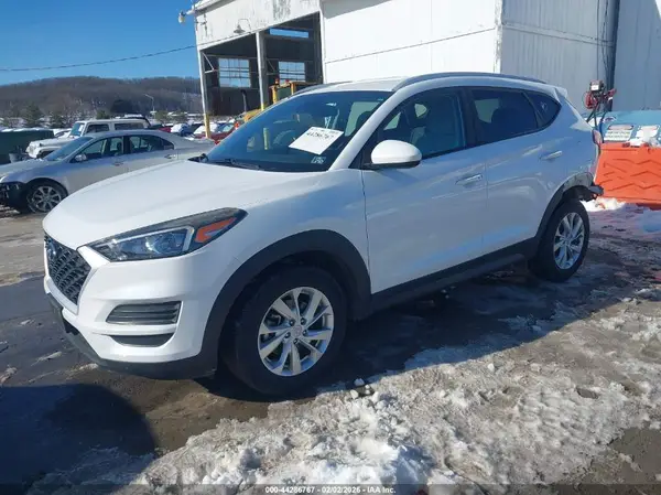 KM8J33A47LU135273 2020 HYUNDAI TUCSON - Image 2