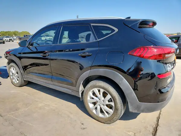 KM8J33A47LU217763 2020 HYUNDAI TUCSON - Image 2