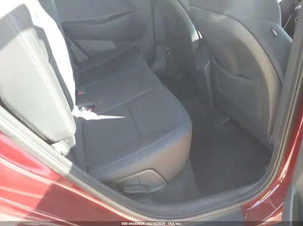KM8J33A47LU259527 2020 HYUNDAI TUCSON - Image 8