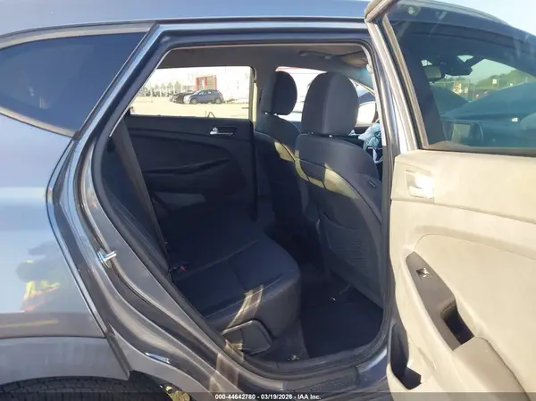 KM8J33A47MU316441 2021 HYUNDAI TUCSON - Image 8