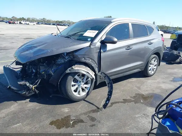 KM8J33A47MU322384 2021 HYUNDAI TUCSON - Image 2