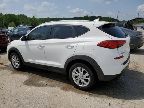 KM8J33A47MU322773 2021 HYUNDAI TUCSON - Image 2