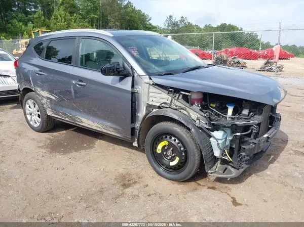 KM8J33A47MU326113 2021 HYUNDAI TUCSON - Image 1