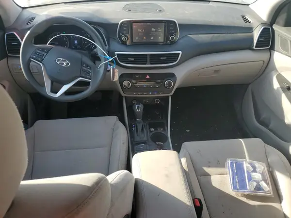 KM8J33A47MU331070 2021 HYUNDAI TUCSON - Image 8