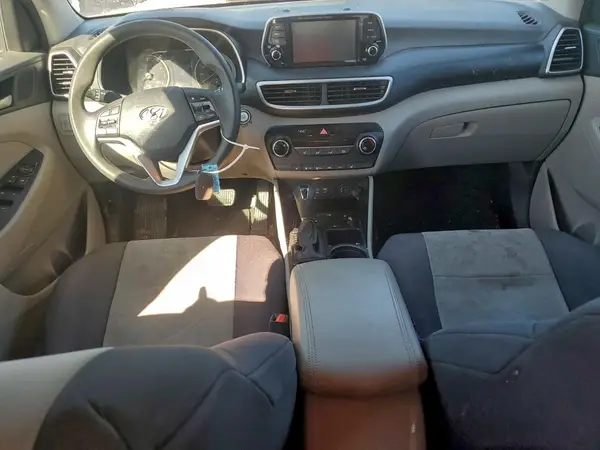 KM8J33A47MU365963 2021 HYUNDAI TUCSON - Image 8