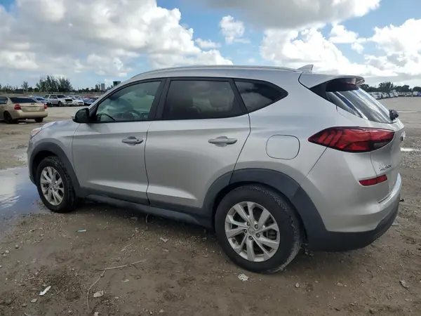 KM8J33A47MU395660 2021 HYUNDAI TUCSON - Image 2