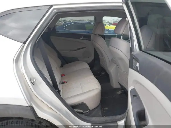 KM8J33A48GU027346 2016 HYUNDAI TUCSON - Image 8