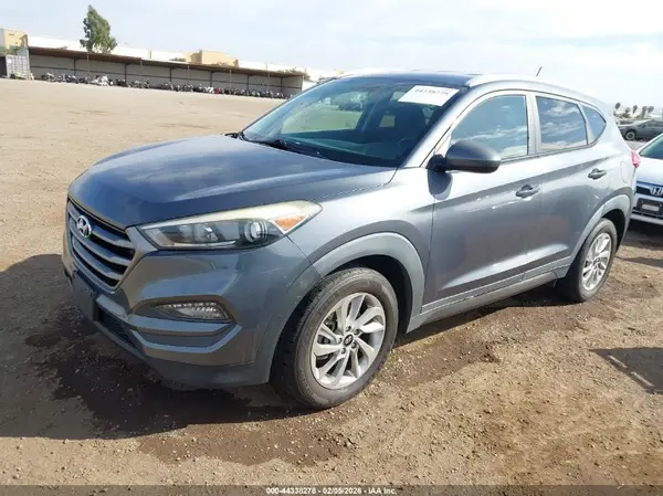 KM8J33A48GU027959 2016 HYUNDAI TUCSON - Image 2
