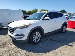 KM8J33A48GU034233 2016 HYUNDAI TUCSON