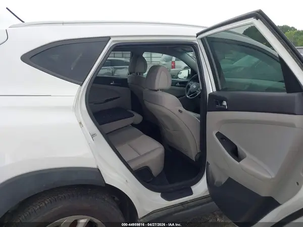 KM8J33A48GU096358 2016 HYUNDAI TUCSON - Image 8