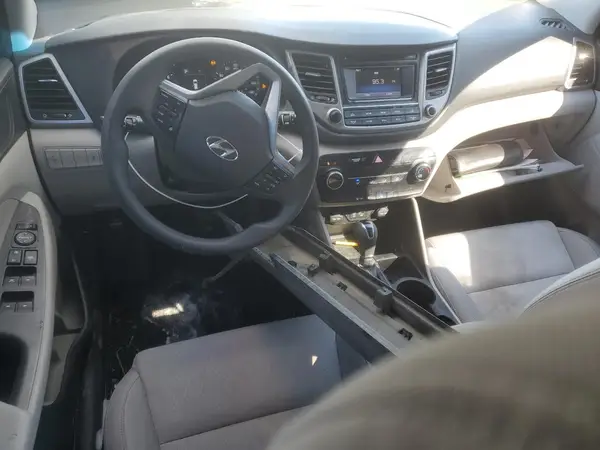 KM8J33A48GU104667 2016 HYUNDAI TUCSON - Image 8