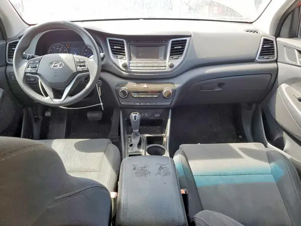 KM8J33A48GU104703 2016 HYUNDAI TUCSON - Image 8