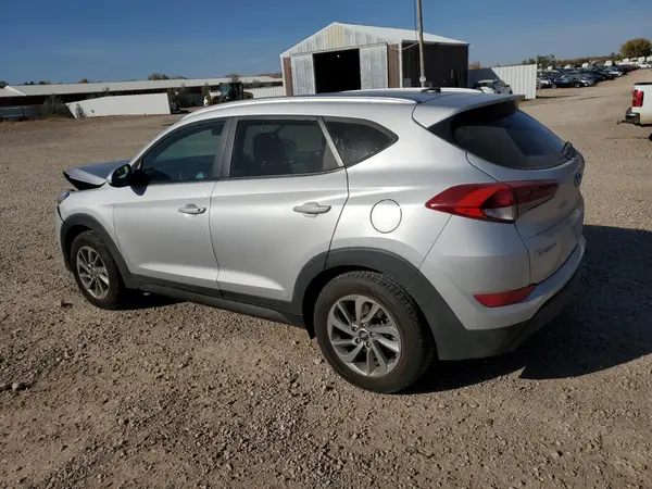 KM8J33A48GU110937 2016 HYUNDAI TUCSON - Image 2