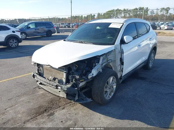 KM8J33A48GU114650 2016 HYUNDAI TUCSON - Image 2