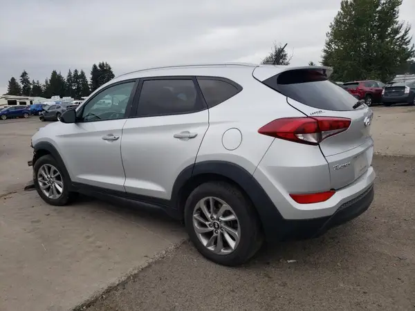 KM8J33A48GU137961 2016 HYUNDAI TUCSON - Image 2