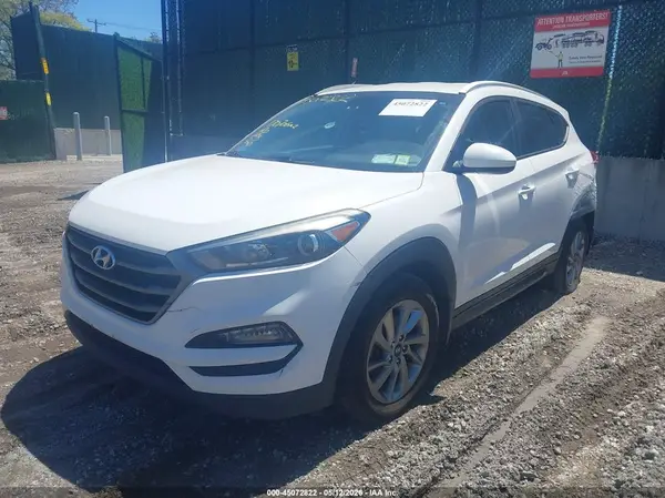 KM8J33A48GU148636 2016 HYUNDAI TUCSON - Image 2