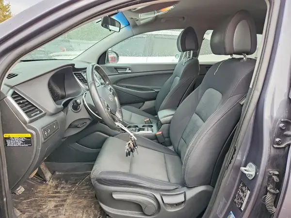 KM8J33A48GU168823 2016 HYUNDAI TUCSON - Image 8