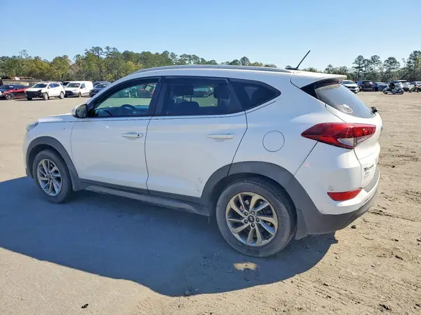 KM8J33A48GU177067 2016 HYUNDAI TUCSON - Image 2
