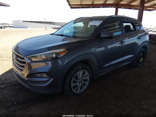 KM8J33A48GU180812 2016 HYUNDAI TUCSON - Image 2