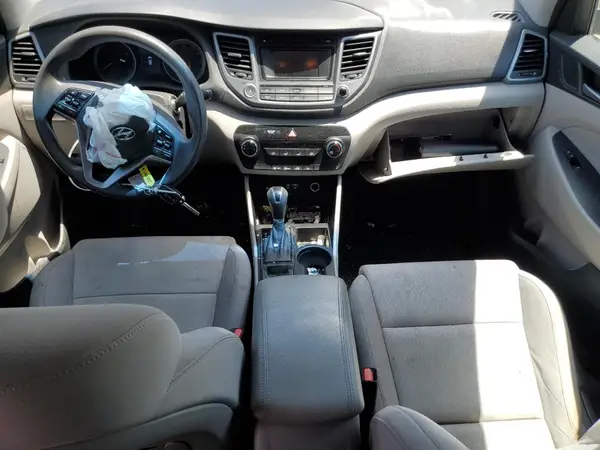 KM8J33A48GU195438 2016 HYUNDAI TUCSON - Image 8
