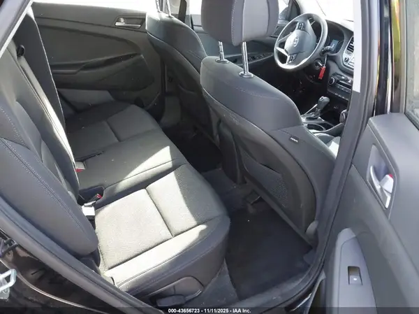 KM8J33A48GU209595 2016 HYUNDAI TUCSON - Image 8