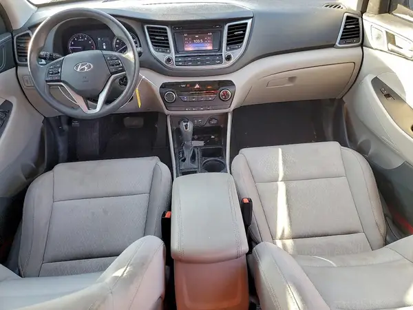 KM8J33A48GU241253 2016 HYUNDAI TUCSON - Image 8