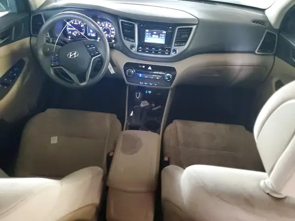 KM8J33A48HU259799 2017 HYUNDAI TUCSON - Image 8