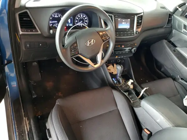 KM8J33A48HU259883 2017 HYUNDAI TUCSON - Image 8