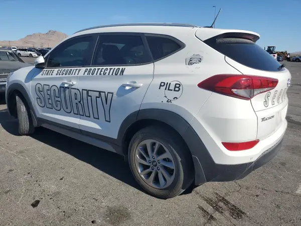KM8J33A48HU263741 2017 HYUNDAI TUCSON - Image 2