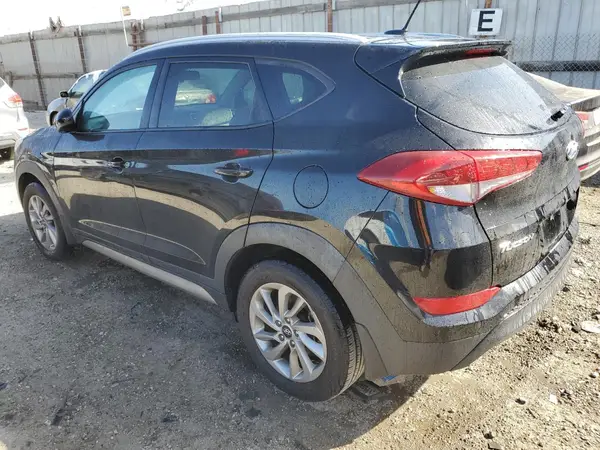 KM8J33A48HU297906 2017 HYUNDAI TUCSON - Image 2