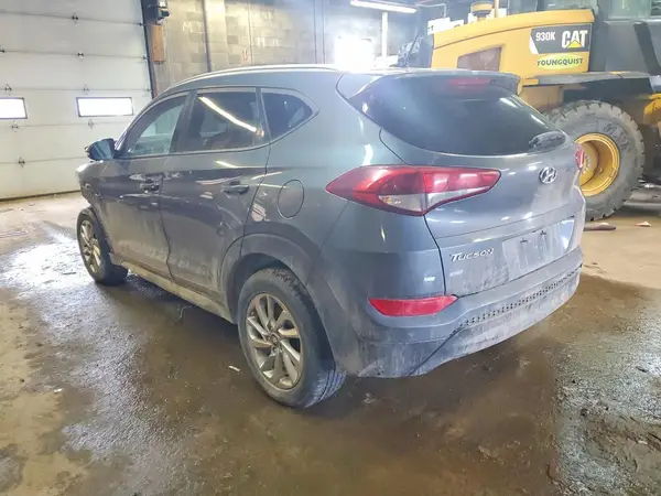 KM8J33A48HU302859 2017 HYUNDAI TUCSON - Image 2