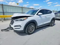 KM8J33A48HU327535 2017 HYUNDAI TUCSON
