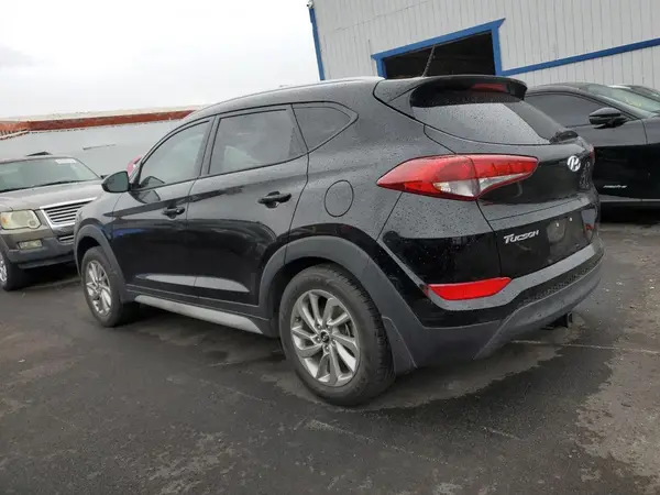 KM8J33A48HU378470 2017 HYUNDAI TUCSON - Image 2