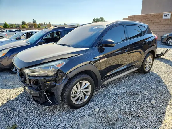 KM8J33A48HU404808 2017 HYUNDAI TUCSON - Image 1