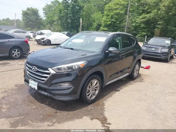 KM8J33A48HU416814 2017 HYUNDAI TUCSON - Image 2