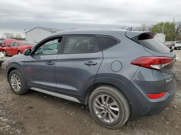 KM8J33A48HU428414 2017 HYUNDAI TUCSON - Image 2