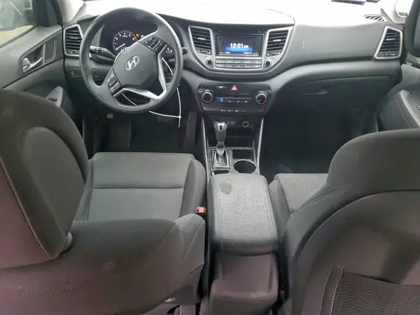 KM8J33A48HU439736 2017 HYUNDAI TUCSON - Image 8