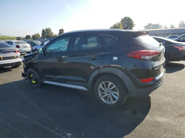 KM8J33A48HU500633 2017 HYUNDAI TUCSON - Image 2