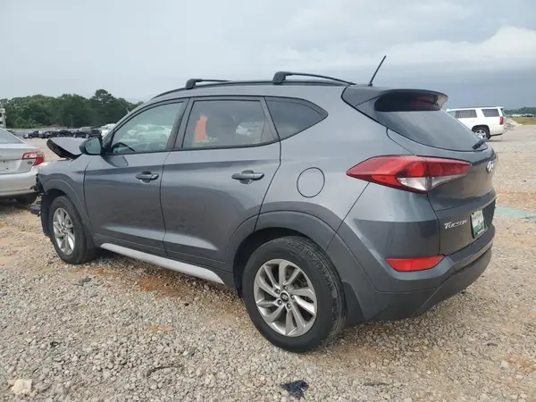 KM8J33A48HU518582 2017 HYUNDAI TUCSON - Image 2