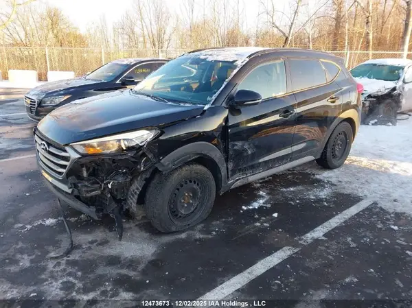 KM8J33A48HU543594 2017 HYUNDAI TUCSON - Image 2